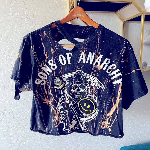 Upcycled redesigned by hand Sons of Anarchy crop open back graphic tee shirt M - Picture 1 of 6